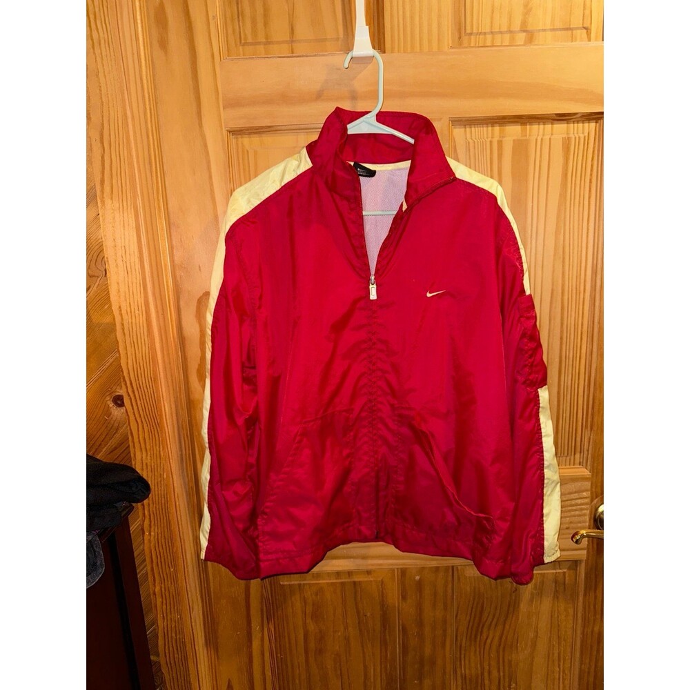 Vintage Nike windbreaker size Medium please see photos for pocket